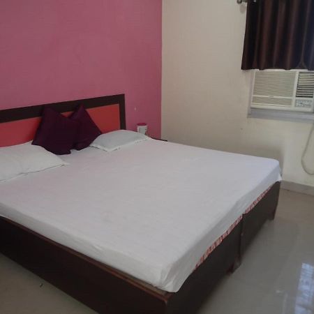 Hotel Siddharth By Wb Economy Jaunpur Exterior foto